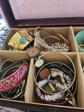 Mixed Women’s Bracelet Set - Multicolor Bangles Multi Strand Pearl Vintage